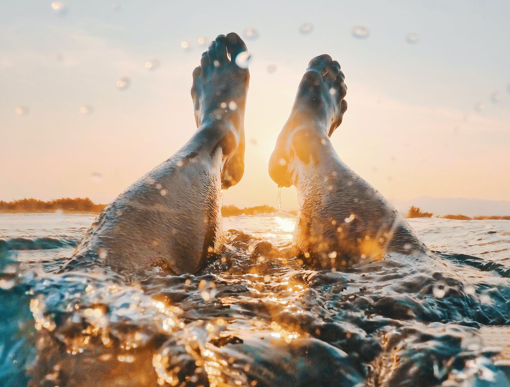 Жизнь наша море. Под ногами океан. Summer Break. Chill Vibes. Яркая пора жизни